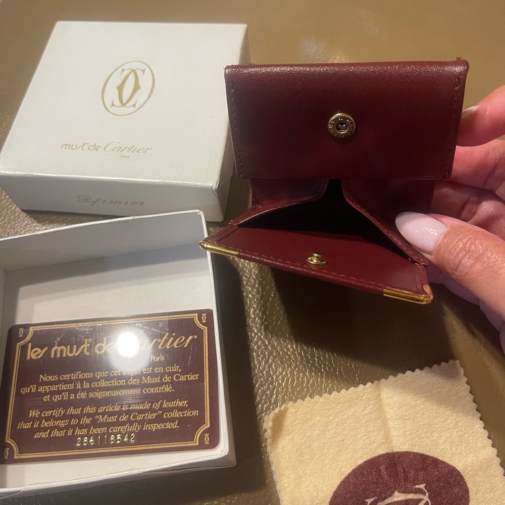 Cartier Burgundy Leather Money Clip with Gold Accents - Picture 5 of 9